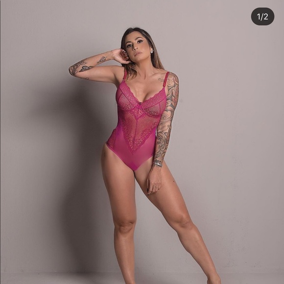 Lace wired bodysuit non padded - Picture 5 of 9